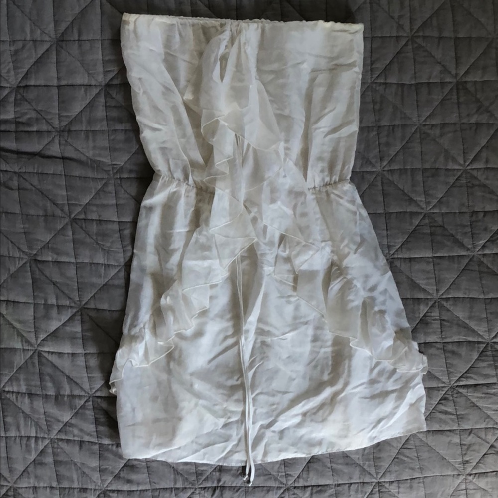 White Strapless dress with ruffles